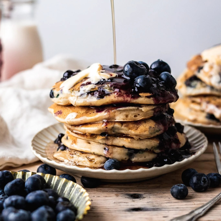 Bananenpannenkoek met bessen
