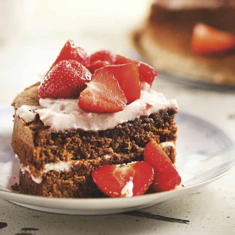 Chocoladetaart met aardbeienmascarpone