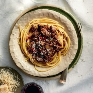 Draadjesvlees met bucatini