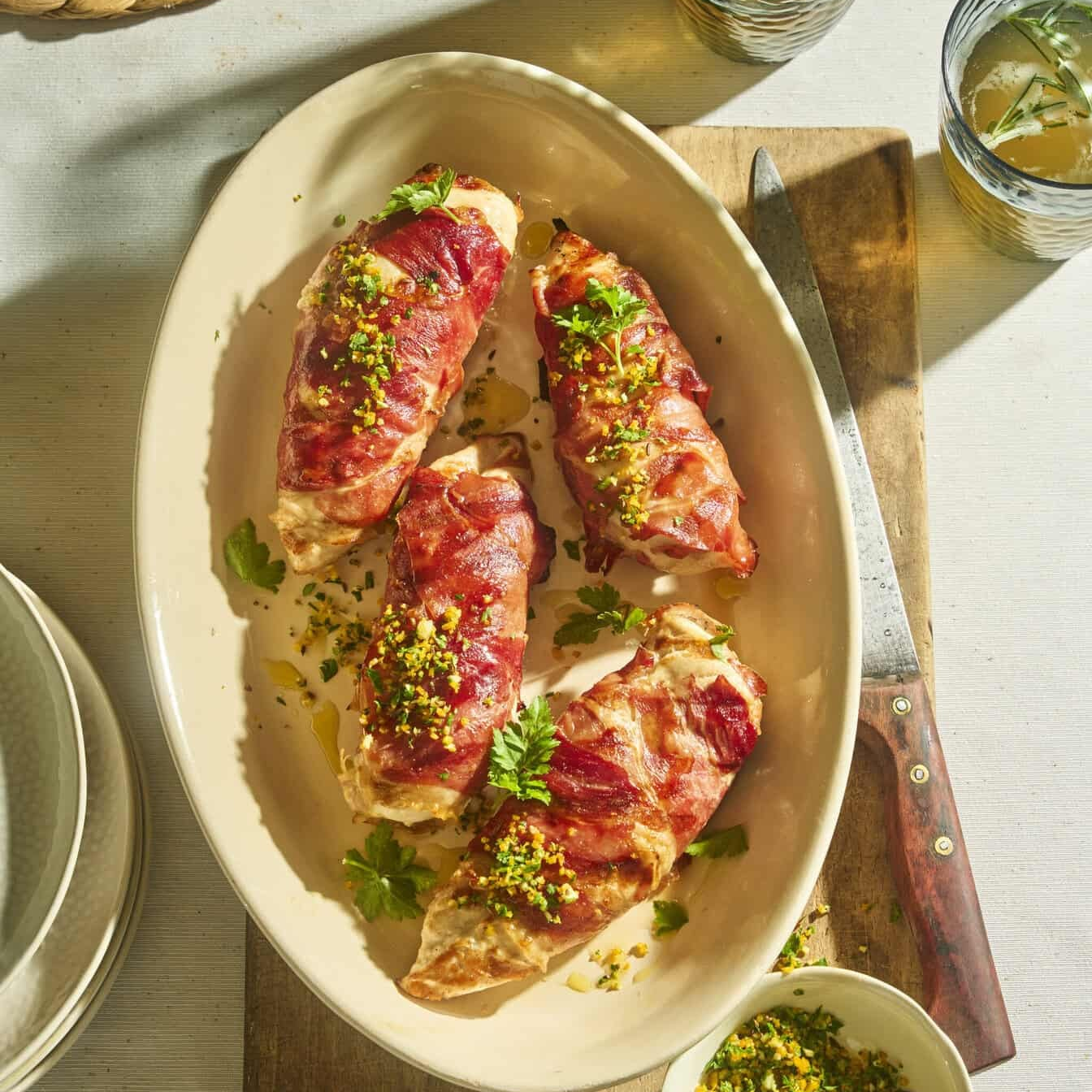 Kip in parmaham met gremolata