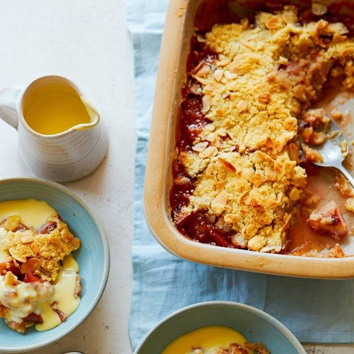 Nectarine-amandelcrumble