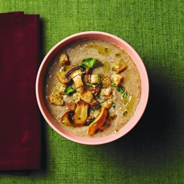 Paddenstoelen-crèmesoep met Parmezaancroutons