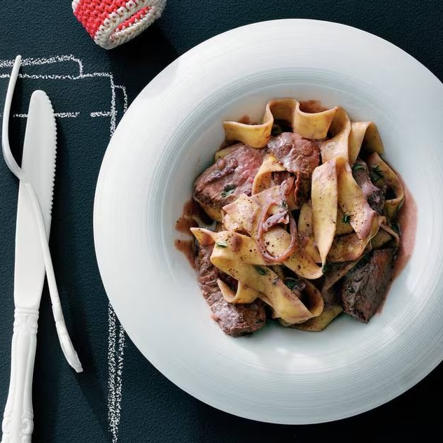 Pasta met kogelbiefstuk