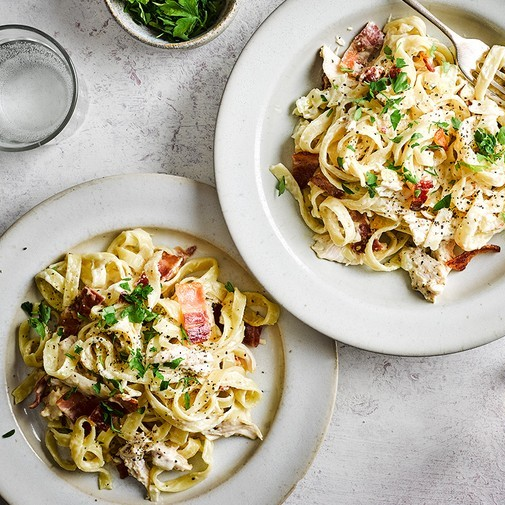 Tagliatelle met kip, witlof & champignons