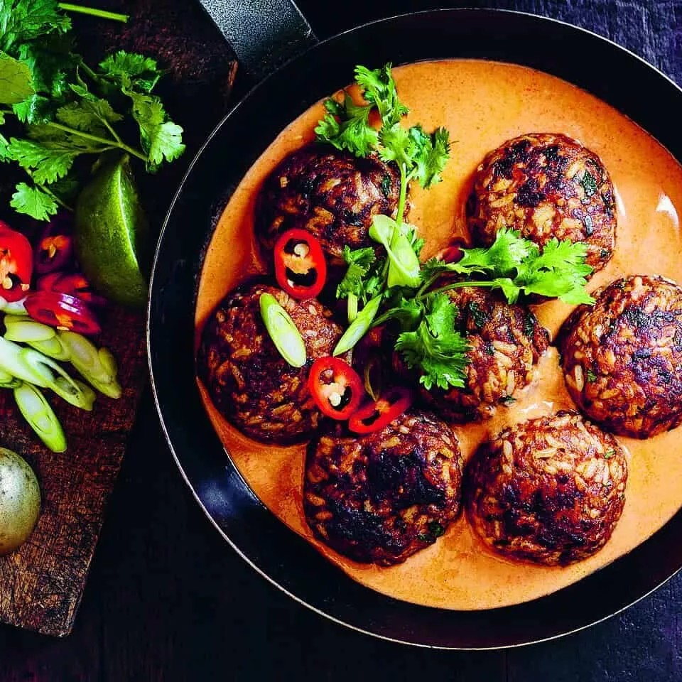 Thaise rode-currygehaktballen