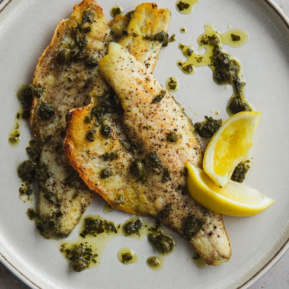 Zeebaars met kappertjesboter