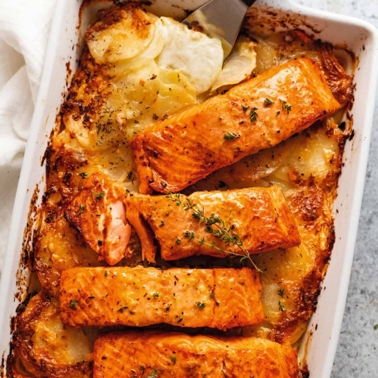 Citroenzalm met aardappelgratin