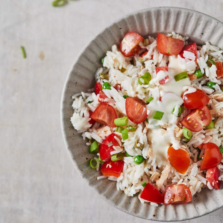 Rijstsalade met tonijn