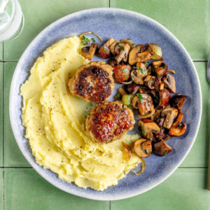Jägergehaktballen met kastanjechampignons & aardappelpuree