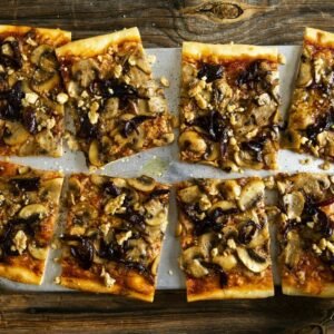 Truffelpizza met champignons