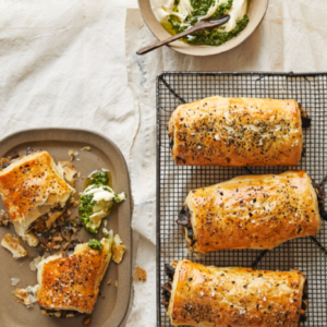 Paddenstoelrolletjes met pesto-room