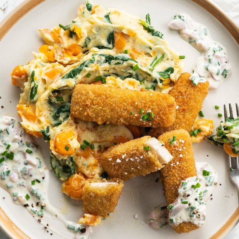 Vissticks met tartaarsaus en spinazie-wortelpuree