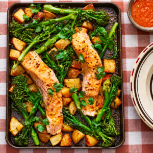 Zalm piripiri met aardappels & broccoli