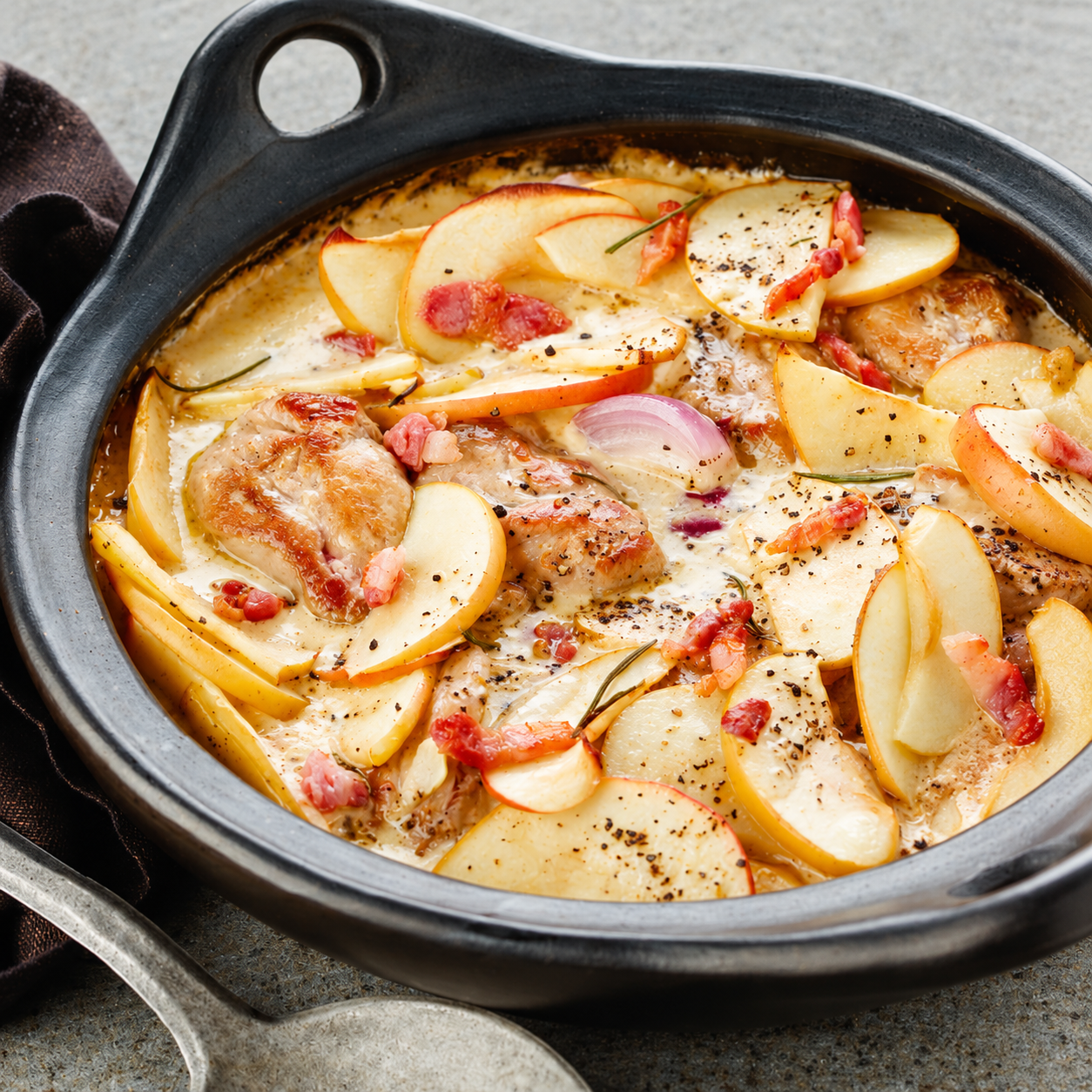Stoofpotje van patrijs met appelcider